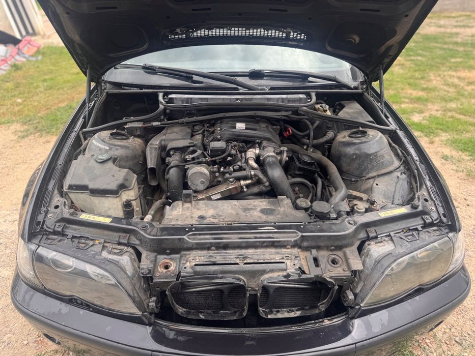 Vând diverse piese Bmw e46 2004