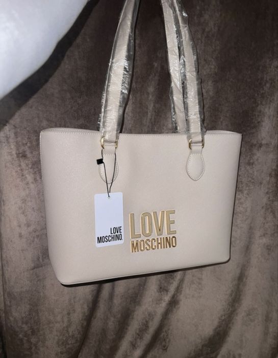 Geanta Moschino