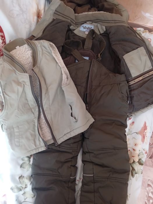 Продам зимний комбинезон