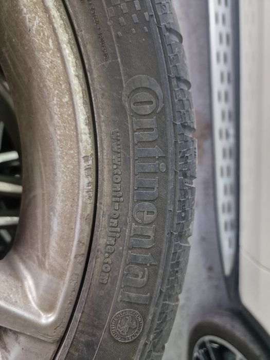 Гуми с Джанти за Mercedes Cls W218 255/40 , 285/35 ZR18 dot 2023