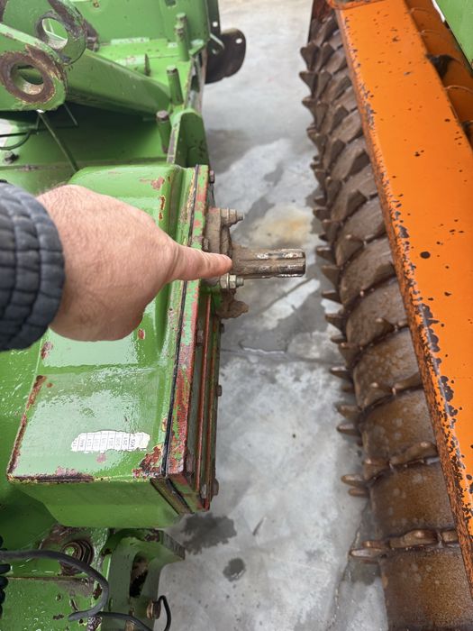 Cuplu 4m freza rotativa + Semanatoare discuri Amazone  3m