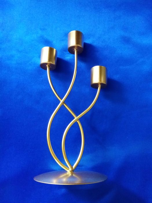 Sfeșnic/Suport Lumânări 3 brațe metal H 22 cm. Nou