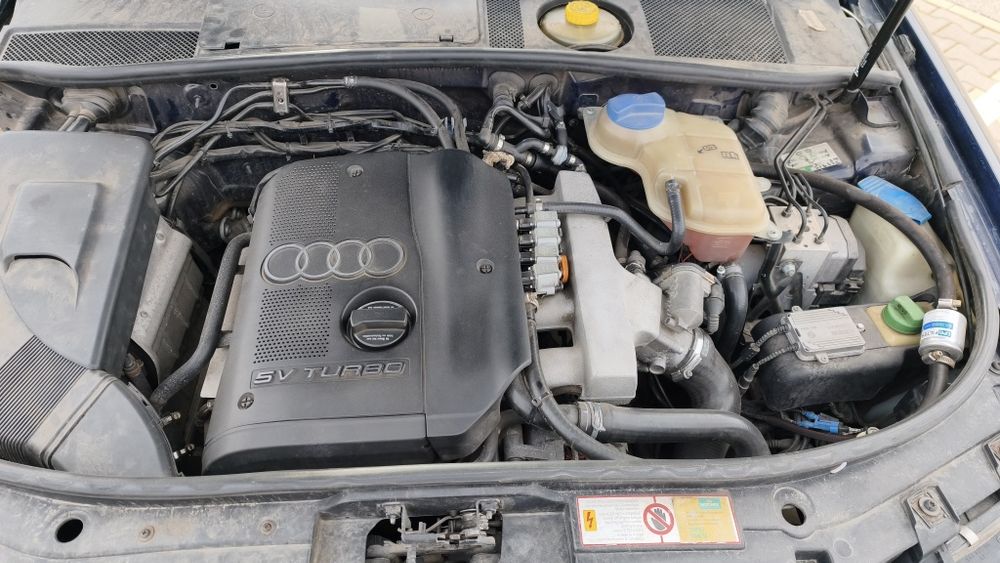 Audi A6 c5 1.8t 150ks.