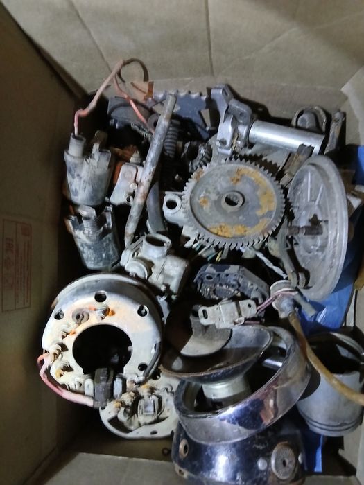 Запчасти на мопед