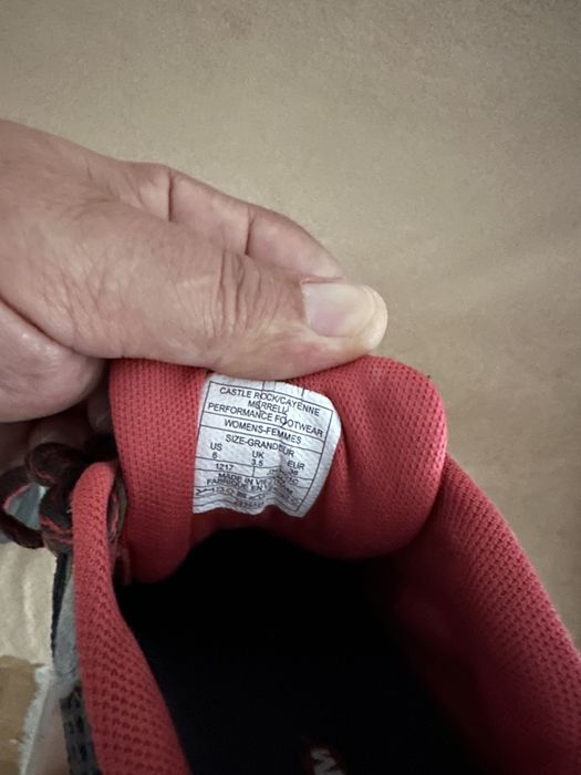 Adidași Merrell 36