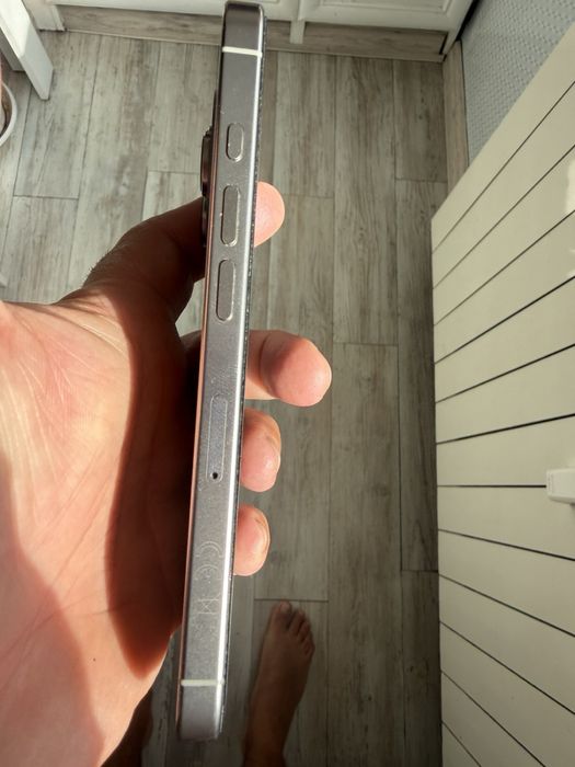 Iphone 16 pro 256 Natural titanium