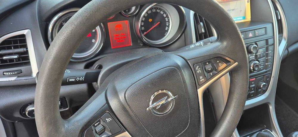 OPEL ASTRA-J 2011 A17DTJ 1.7 CDTI 110HP (81 kW)  на части