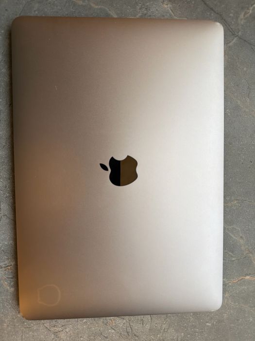 MacBook Pro 13” M1 (2020) | 8GB RAM | 95% Батерия | Отлична работа