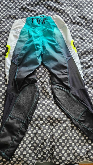 costume enduro Fox 180 si Leatt