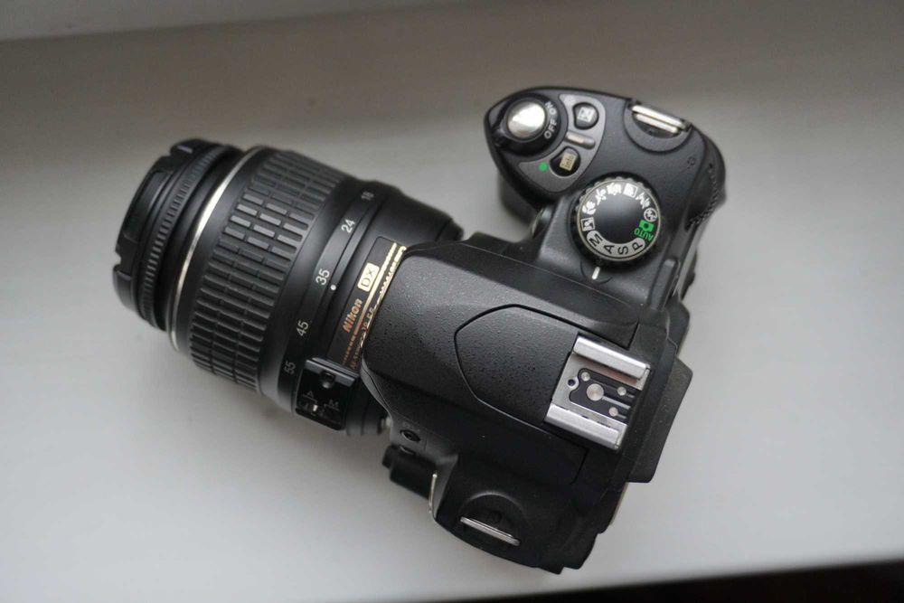 Цифровой фотоаппарат Nikon D40x,вспышка Sb700