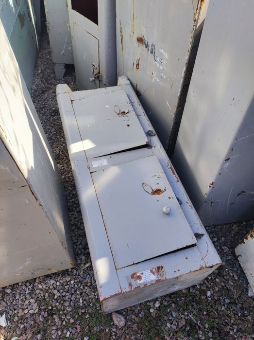 Срочно Сейфы Сейф продаётся для