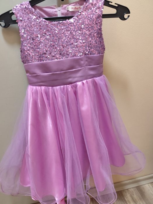 Рокля за момиче 140ръст и 122ръст