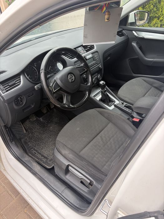 SKODA Octavia 2014 — imagine 5