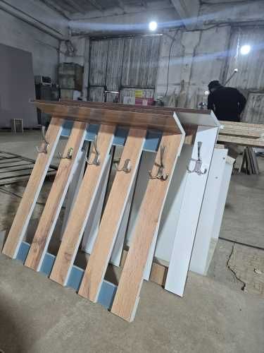 Продам вешалки с цеха