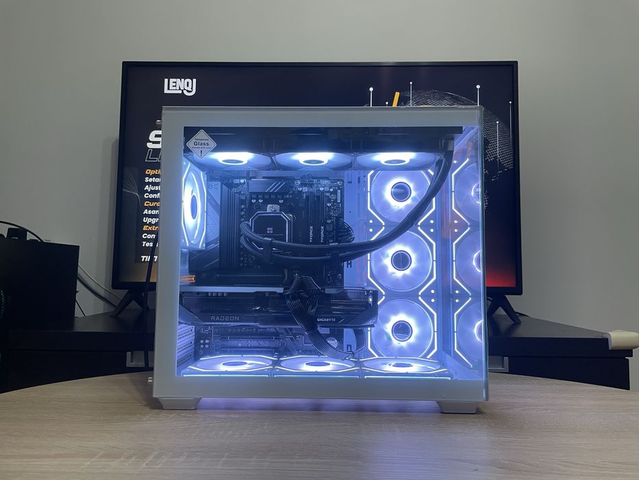 Calculator / Sistem PC Gaming - R7 9700x, 9070XT 16GB, 32GB, 1TB SSD