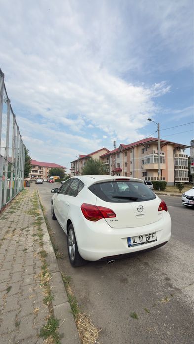 OPEL Astra 2013 — imagine 2