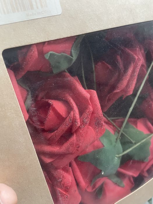 Изкуствени Цветя един кашон