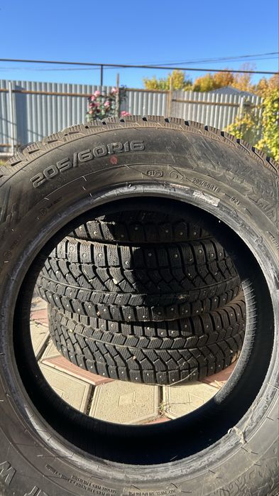 Зимние шины  R16