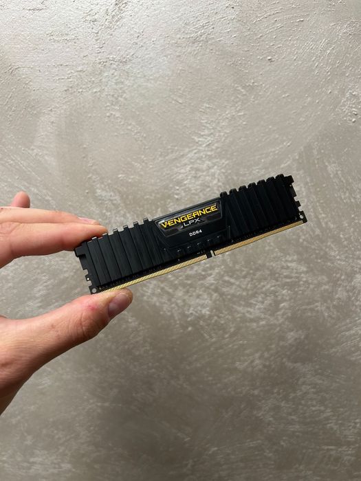 RAM Corsair Vengeance LPX Black 16GB DDR4 3000MHz