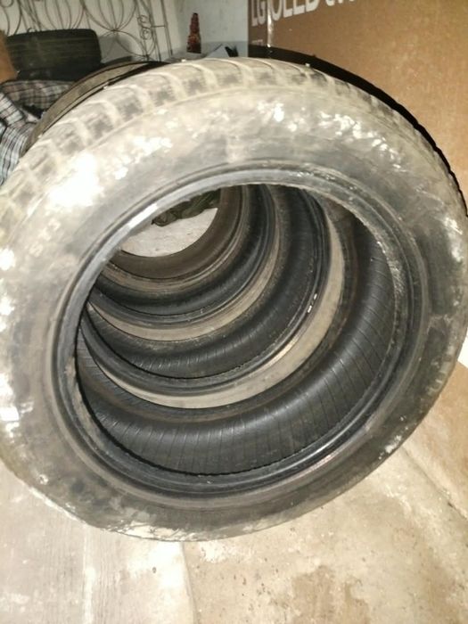 Продам 2 комплекта резины на 16