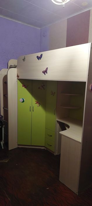 Кровать двухярусная