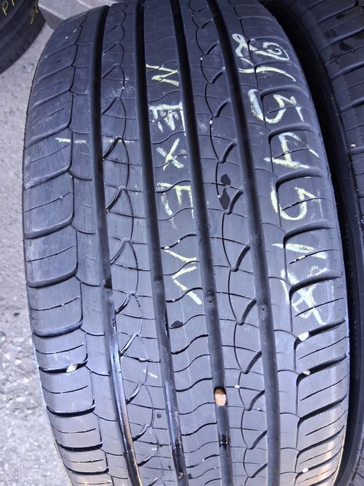 215 45 18 NEXEN 2бр всесезонни