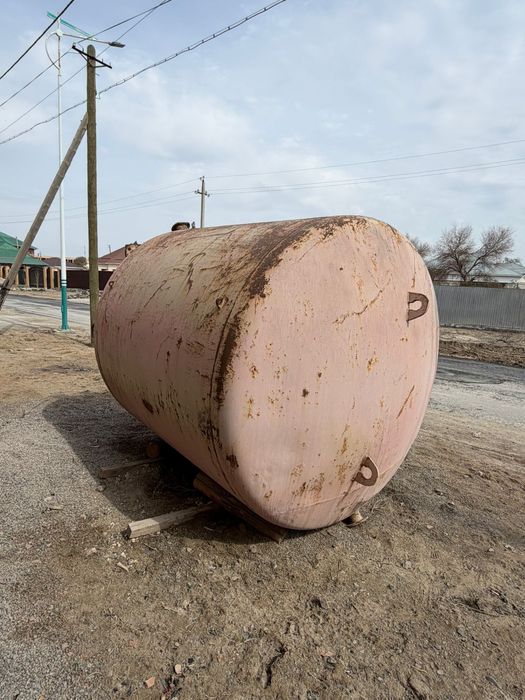 Емкость 10 кубов