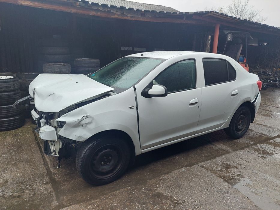 Dezmembrez Logan 2013 motor 1.2 euro 5 cu aer conditionat