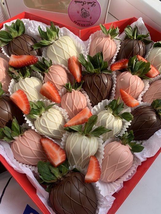 Клубника в шоколаде