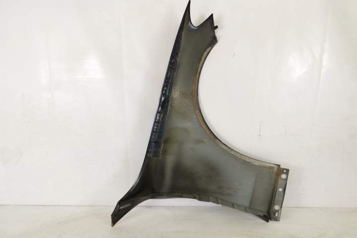 Ляво предно крило Оригинално в добро състояние Мерцедес-Бенц / Mercede