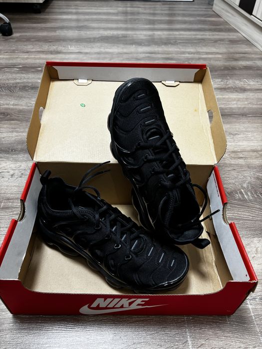 NIKE Air VaporMax Plus 44