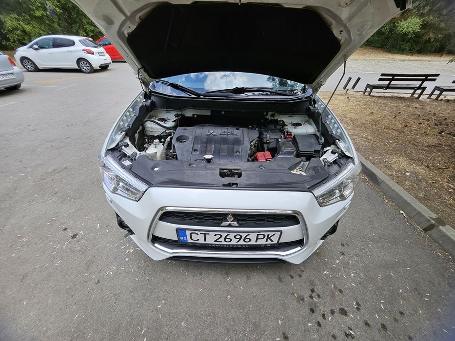 Мицубиши asx 2015г 150 к.с.