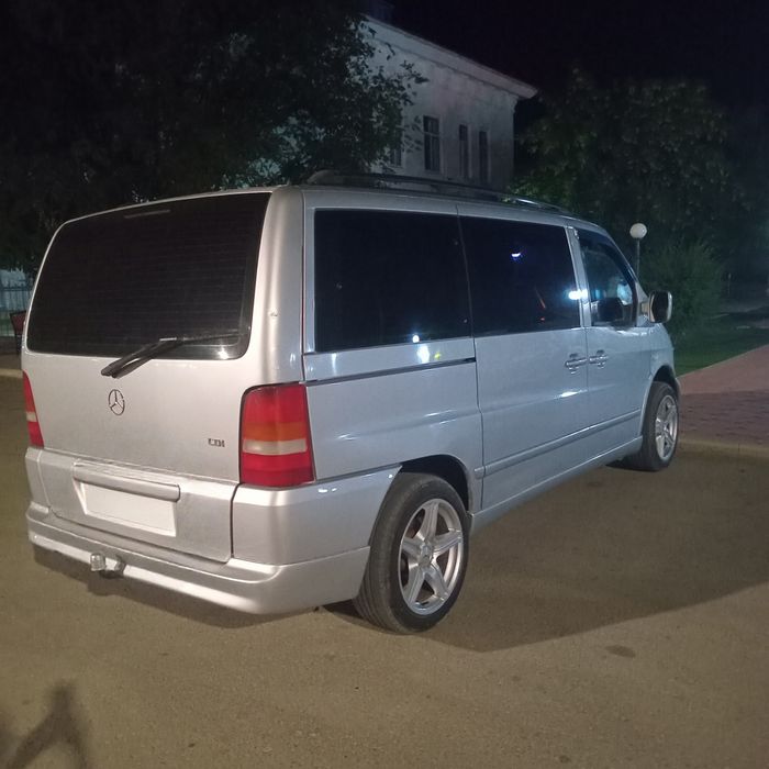 Продаю Мерседес Вито