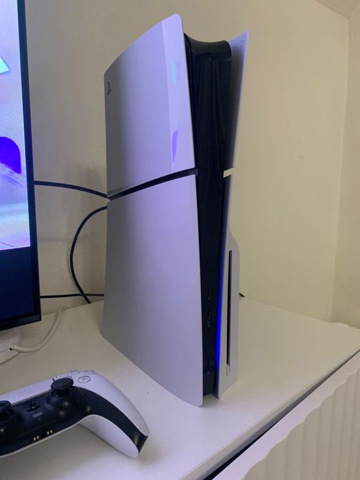 Sony Playstation 5 slim 1TB