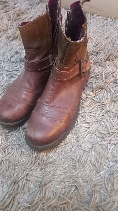 Ghete barbati de piele