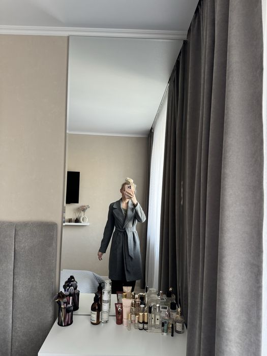 Продам пальто stradivarius s