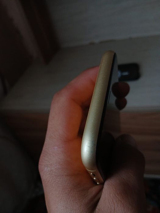 Продам iphone xr