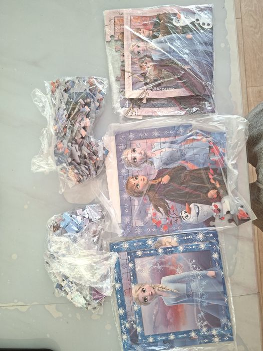 Lot puzzle Frozen copii