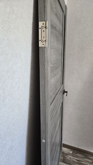 Двери 80/200 б/у