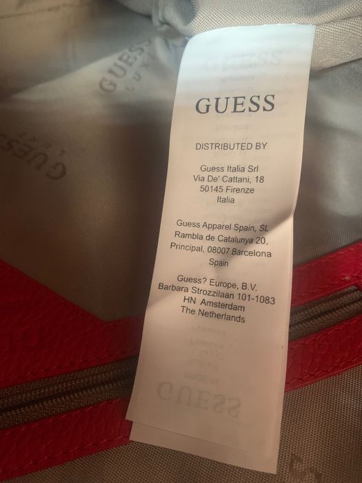 Guess кожена чанта, нова!