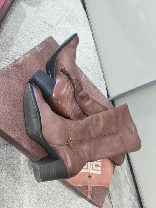 Кожени ботуши Frèche