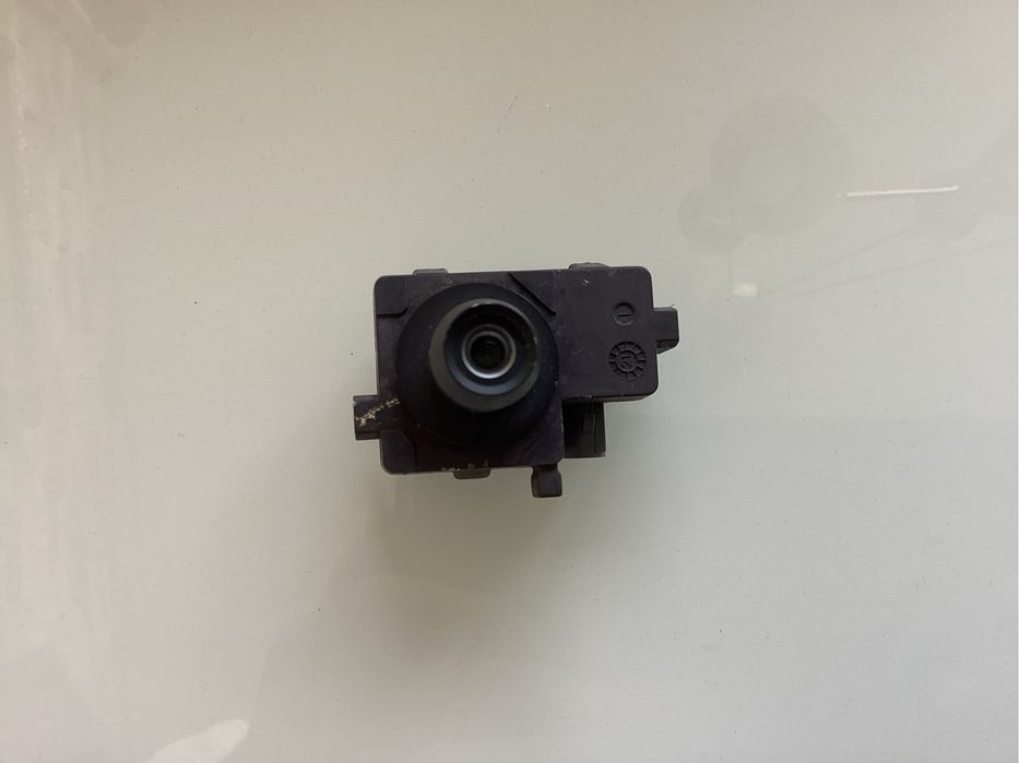 Камера за предно съкло на bmw