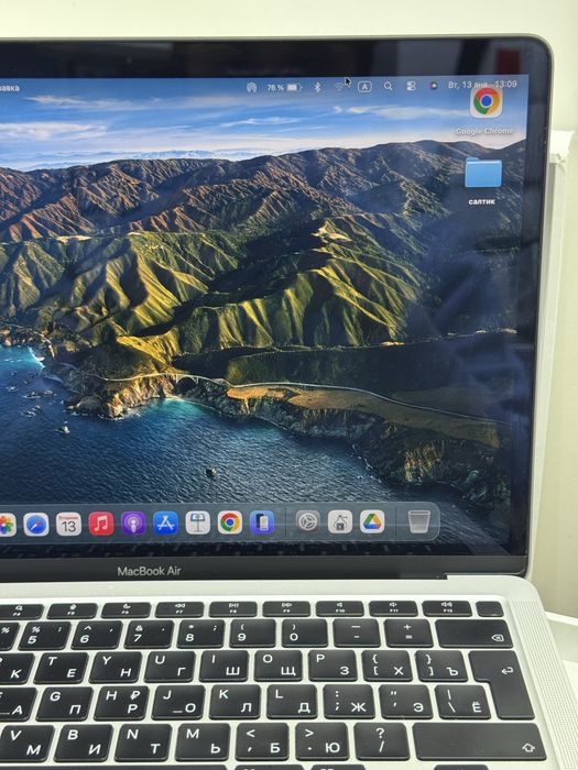  Macbook Air M1 2020 в отличном сост.