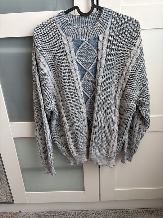 Нов   комплект  от.  плетиво.  Размер.  S.  Поръчан.  от   Shein.