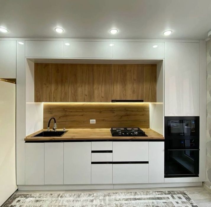 Mobila la Comanda B/IF, Bucatarii, Dressing, Hol, Living, Dormitoare