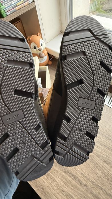 Ghete piele Lasocki - marimea 39