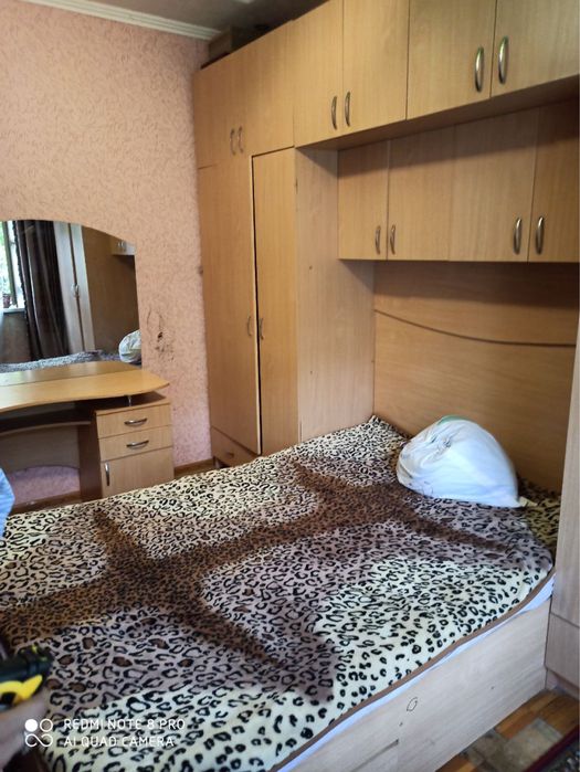 Продам спальную мебель