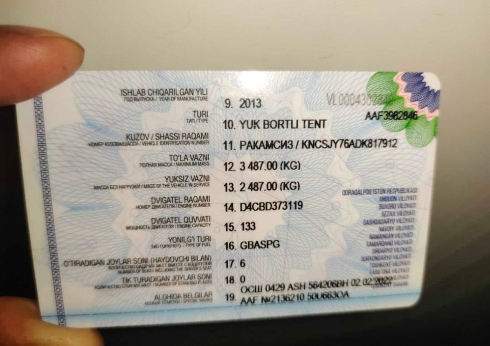 KIA bongo 3 sotiladi 2013 yil