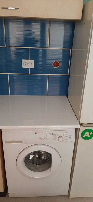 Inchiriez garsoniera, Dr Taberei ,bloc NOU ,complet utilat ,METROU-STB