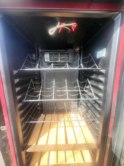 vitrina frigorifica pentru bauturi si vin